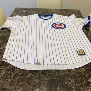 Cubs Jersey. White and Blue. Size 4 XT